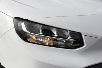 Voertuigafbeelding 18