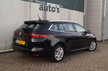 Voertuigafbeelding 4