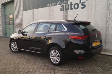 Voertuigafbeelding 5