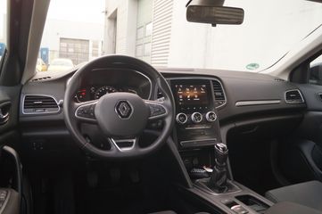 Voertuigafbeelding 8