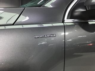 Voertuigafbeelding 16