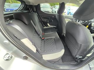 Voertuigafbeelding 15