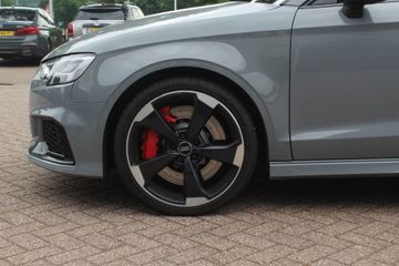 Voertuigafbeelding 14