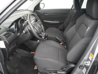 Voertuigafbeelding 9