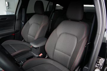 Voertuigafbeelding 4