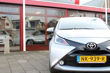 Voertuigafbeelding 8