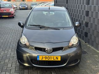 Voertuigafbeelding 6