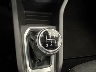 Voertuigafbeelding 19