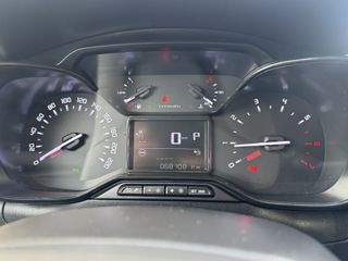 Voertuigafbeelding 21