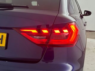 Voertuigafbeelding 32