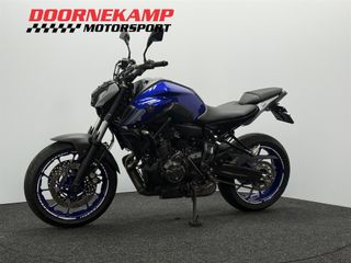 Voertuigafbeelding 7