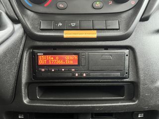 Voertuigafbeelding 31