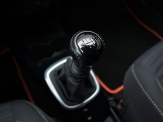 Voertuigafbeelding 23