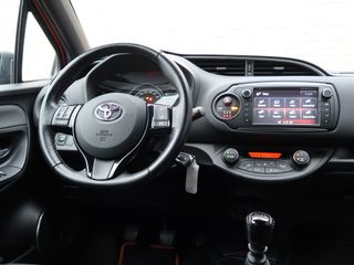 Voertuigafbeelding 8