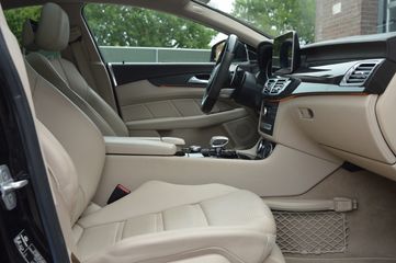 Voertuigafbeelding 13