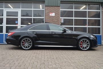 Voertuigafbeelding 6