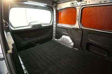 Voertuigafbeelding 21