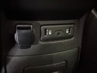 Voertuigafbeelding 17