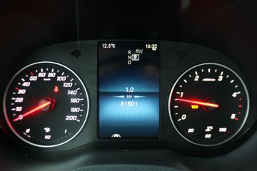 Voertuigafbeelding 15