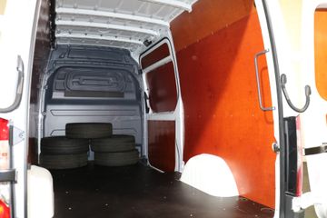 Voertuigafbeelding 12