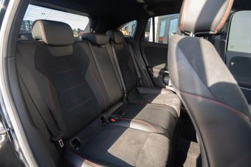 Voertuigafbeelding 33