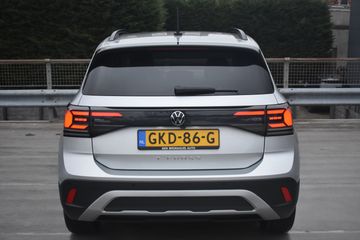 Voertuigafbeelding 26