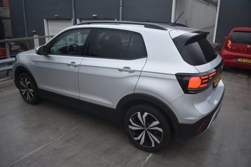 Voertuigafbeelding 3