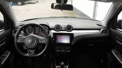 Voertuigafbeelding 9