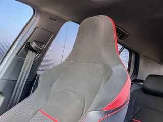 Voertuigafbeelding 95