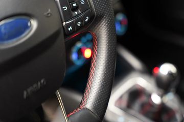 Voertuigafbeelding 16