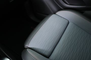 Voertuigafbeelding 33