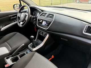 Voertuigafbeelding 18