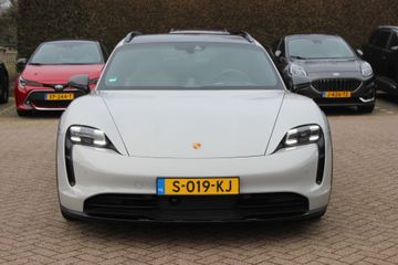 Voertuigafbeelding 8