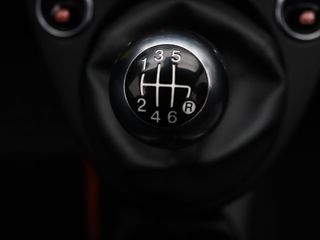 Voertuigafbeelding 16