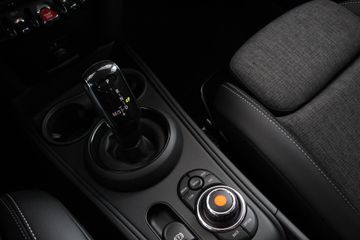 Voertuigafbeelding 16