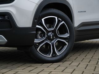 Voertuigafbeelding 2