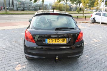 Voertuigafbeelding 6