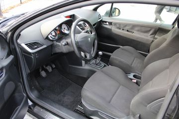 Voertuigafbeelding 9