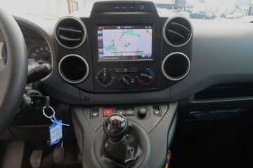 Voertuigafbeelding 12