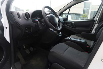 Voertuigafbeelding 6