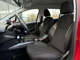 Voertuigafbeelding 6