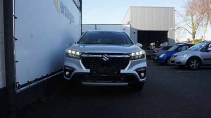 Voertuigafbeelding 4