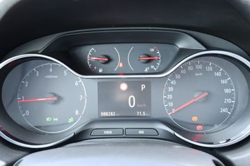 Voertuigafbeelding 24