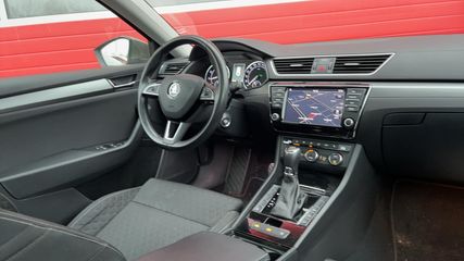 Voertuigafbeelding 3