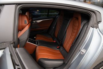 Voertuigafbeelding 11