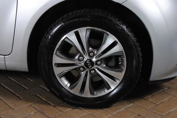 Voertuigafbeelding 4