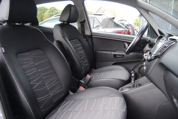 Voertuigafbeelding 9