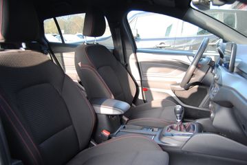 Voertuigafbeelding 7