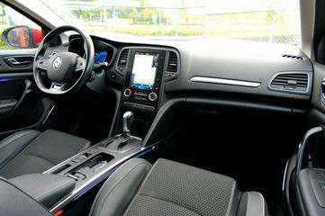 Voertuigafbeelding 4