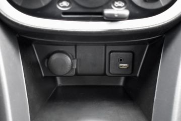 Voertuigafbeelding 12